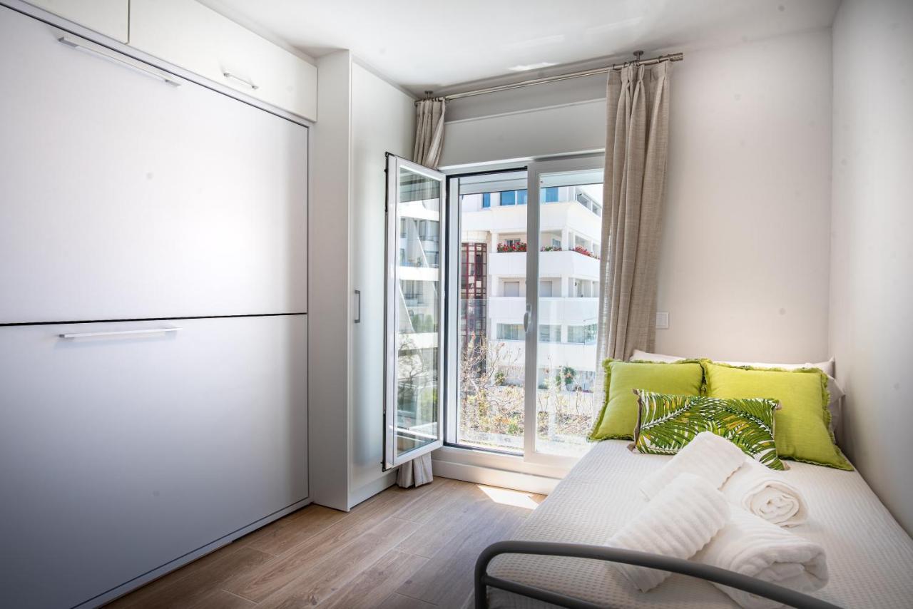 Apartamento En Milla Oro Marbella Exterior photo